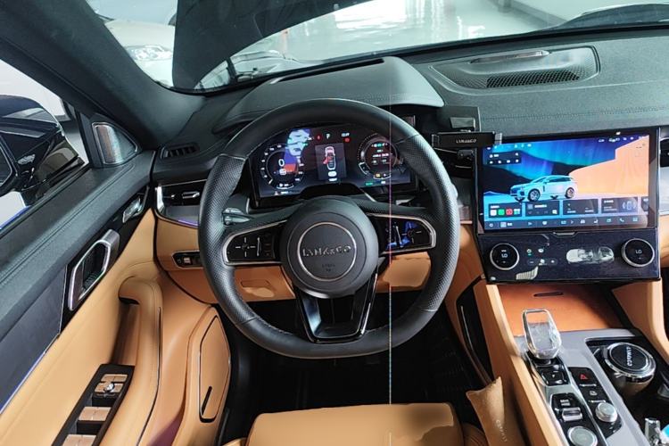 Used Lynk & Co 09 EM-P 2023 2.0TD EM-P Four-Wheel Drive Asian Games Executive Edition Five Seats Steering Wheel