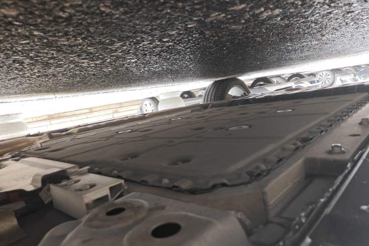 Used Lynk & Co 09 EM-P 2023 2.0TD EM-P Long-Range Version PM Six-Seater Chassis Front Right