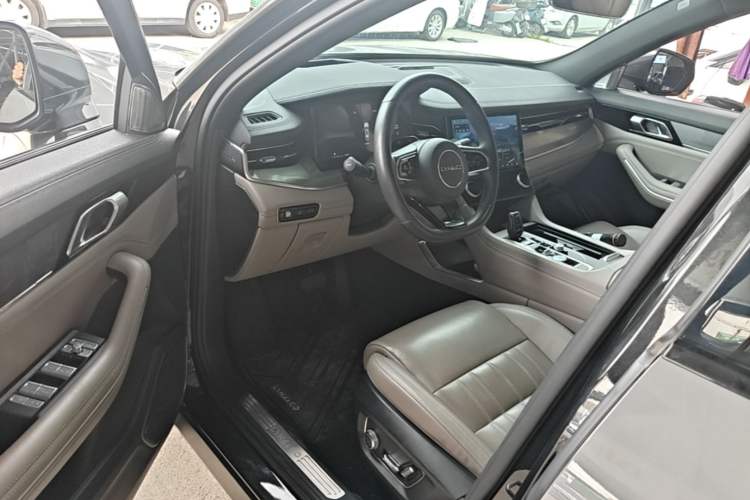 Used Lynk & Co 09 EM-P 2023 2.0TD EM-P Long-Range Version PM 7-Seater Driver Seat
