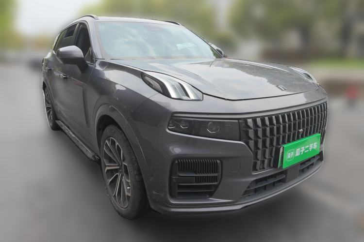 Used Lynk & Co 09 EM-P 2023 2.0TD EM-P Long-Range Version PM Six-Seater Front Right 45 Deg
