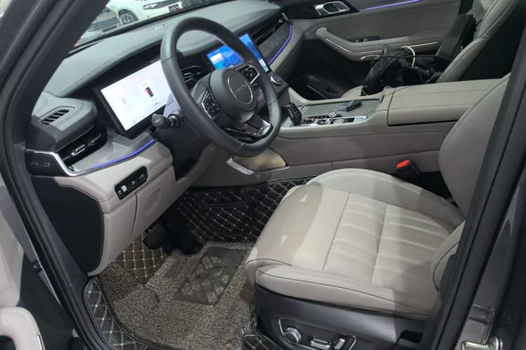 Used Lynk & Co 09 EM-P 2023 2.0TD EM-P Long-Range Version PM Six-Seater Left Front Seat