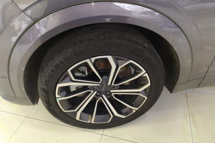 Used Lynk & Co 09 EM-P 2023 2.0TD EM-P Long-Range Version PM 7-Seater Left Front Wheel Hub