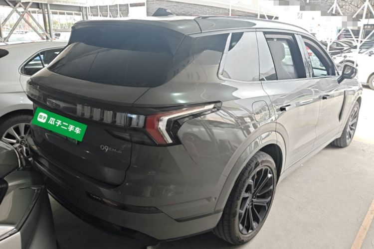 Used Lynk & Co 09 EM-P 2023 2.0TD EM-P Long-Range Version PM 7-Seater Rear Right 45 Deg