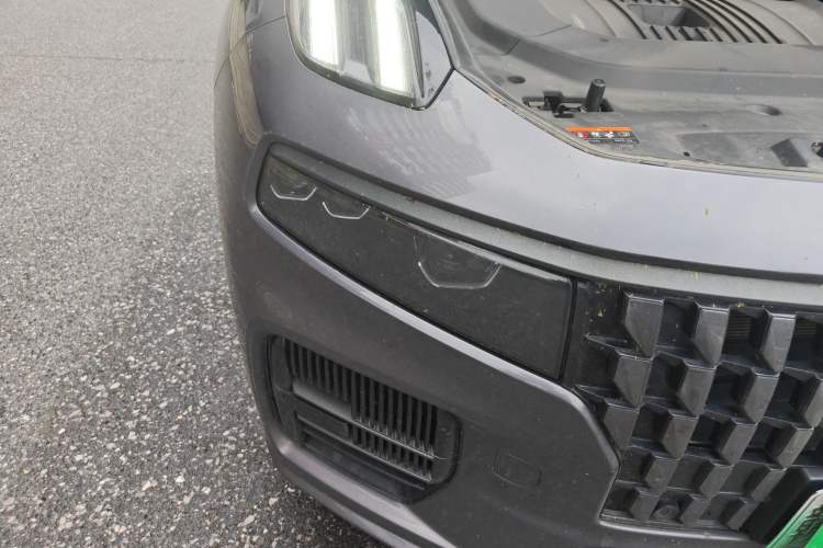 Used Lynk & Co 09 EM-P 2023 2.0TD EM-P Long-Range Version PM Six-Seater Right Front Headlight
