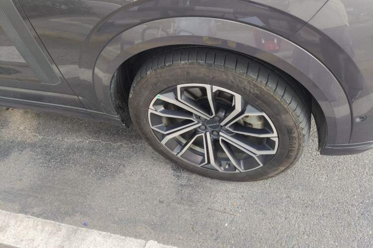 Used Lynk & Co 09 EM-P 2023 2.0TD EM-P Long-Range Version PM Six-Seater Right Front Wheel Hub