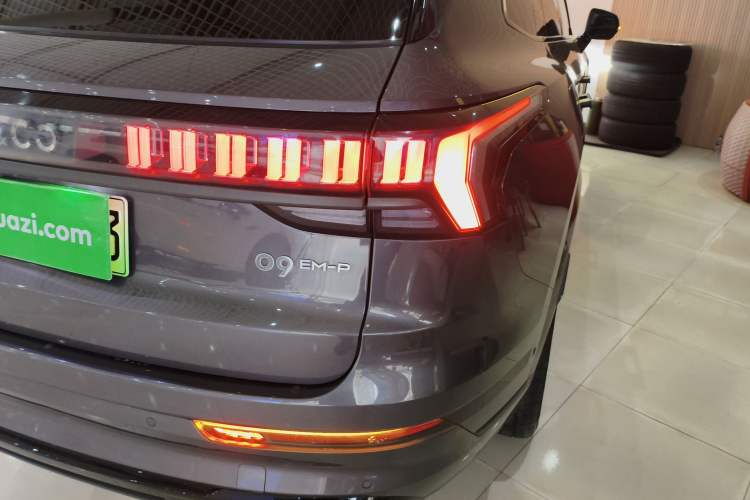 Used Lynk & Co 09 EM-P 2023 2.0TD EM-P Long-Range Version PM 7-Seater Right Rear Taillight