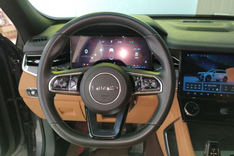 Used Lynk & Co 09 EM-P 2023 2.0TD EM-P Long-Range Version PM 7-Seater Steering Wheel