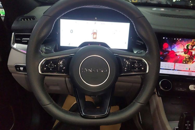 Used Lynk & Co 09 EM-P 2023 2.0TD EM-P Long-Range Version PM 7-Seater Steering Wheel