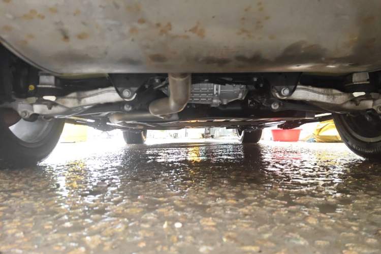 Used Lynk & Co 09 EM-P 2023 2.0TD EM-P Long-Range Version PM Six-Seater Chassis Rear