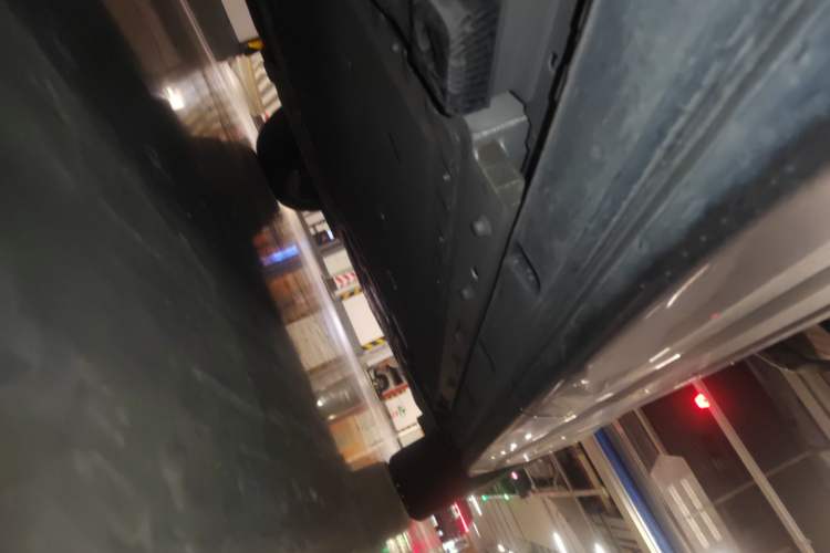 Used Lynk & Co 09 EM-P 2023 2.0TD EM-P Long-Range Version PM Six-Seater Chassis Rear Right