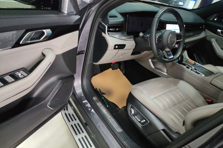 Used Lynk & Co 09 EM-P 2023 2.0TD EM-P Long-Range Version PM Six-Seater Driver Seat