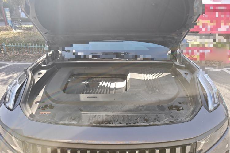 Used Lynk & Co 09 EM-P 2023 2.0TD EM-P Long-Range Version PM 7-Seater Engine Bay
