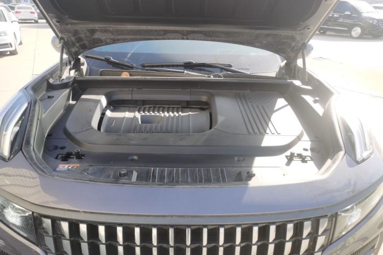 Used Lynk & Co 09 EM-P 2023 2.0TD EM-P Long-Range Version PM Six-Seater Engine Bay
