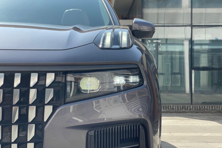 Used Lynk & Co 09 EM-P 2023 2.0TD EM-P Long-Range Version PM 7-Seater Exterior 5