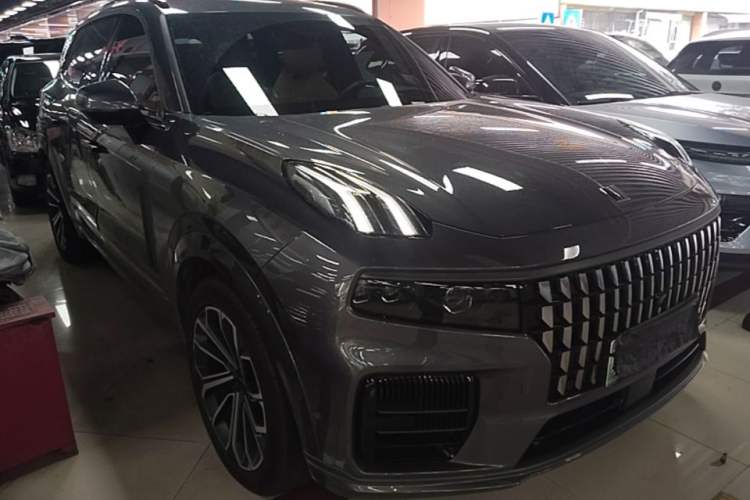 Used Lynk & Co 09 EM-P 2023 2.0TD EM-P Long-Range Version PM Six-Seater Front Right 45 Deg