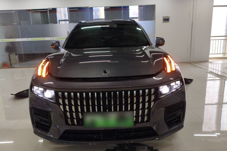 Used Lynk & Co 09 EM-P 2023 2.0TD EM-P Long-Range Version PM 7-Seater Front