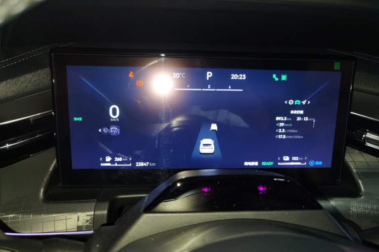 Used Lynk & Co 09 EM-P 2023 2.0TD EM-P Long-Range Version PM Six-Seater Instrument Cluster