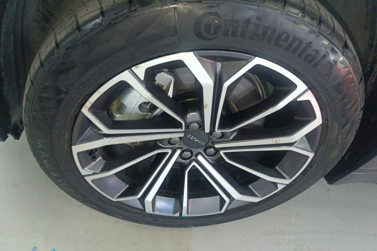 Used Lynk & Co 09 EM-P 2023 2.0TD EM-P Long-Range Version PM 7-Seater Left Front Wheel Hub