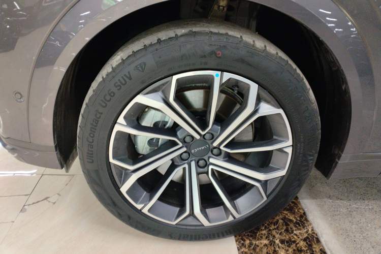 Used Lynk & Co 09 EM-P 2023 2.0TD EM-P Long-Range Version PM 7-Seater Left Front Wheel Hub
