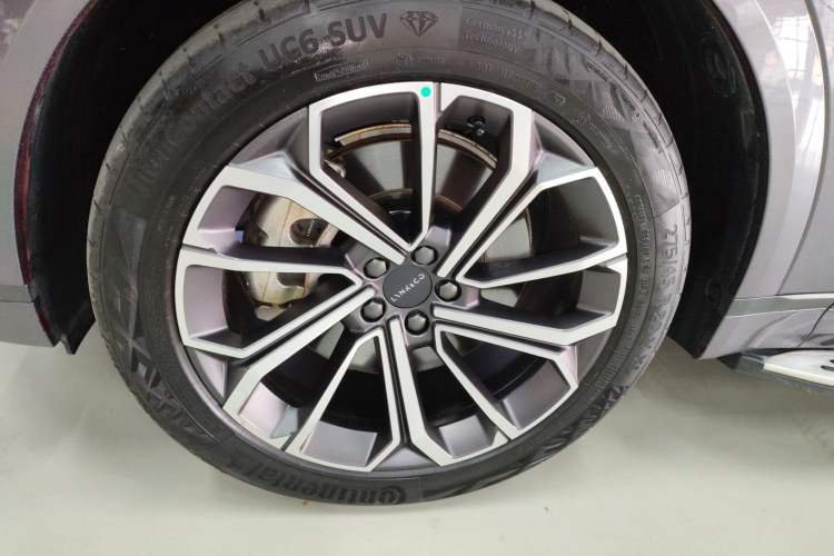 Used Lynk & Co 09 EM-P 2023 2.0TD EM-P Long-Range Version PM Six-Seater Left Front Wheel Hub