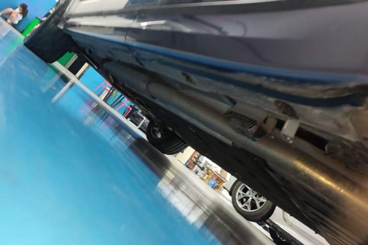 Used Lynk & Co 09 EM-P 2023 2.0TD EM-P Long-Range Version PM 7-Seater Left Side Sill