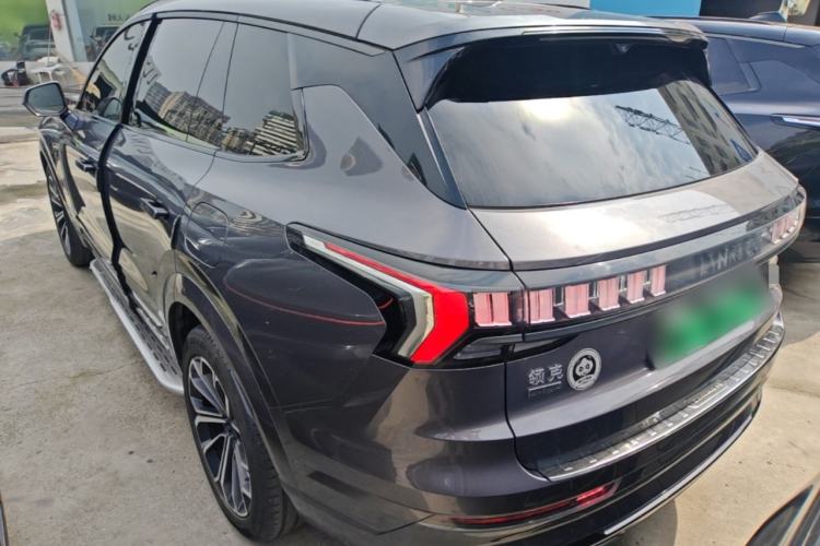 Used Lynk & Co 09 EM-P 2023 2.0TD EM-P Long-Range Version PM 7-Seater Rear Left 45 Deg