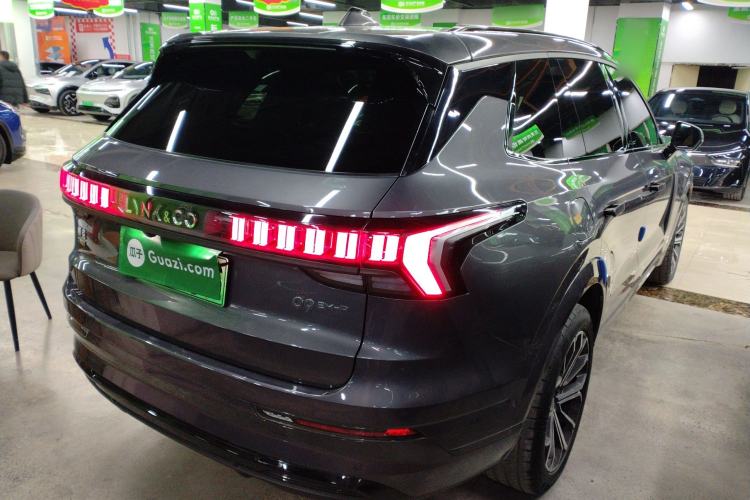 Used Lynk & Co 09 EM-P 2023 2.0TD EM-P Long-Range Version PM 7-Seater Rear Right 45 Deg