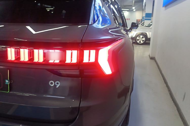 Used Lynk & Co 09 EM-P 2023 2.0TD EM-P Long-Range Version PM 7-Seater Right Rear Taillight