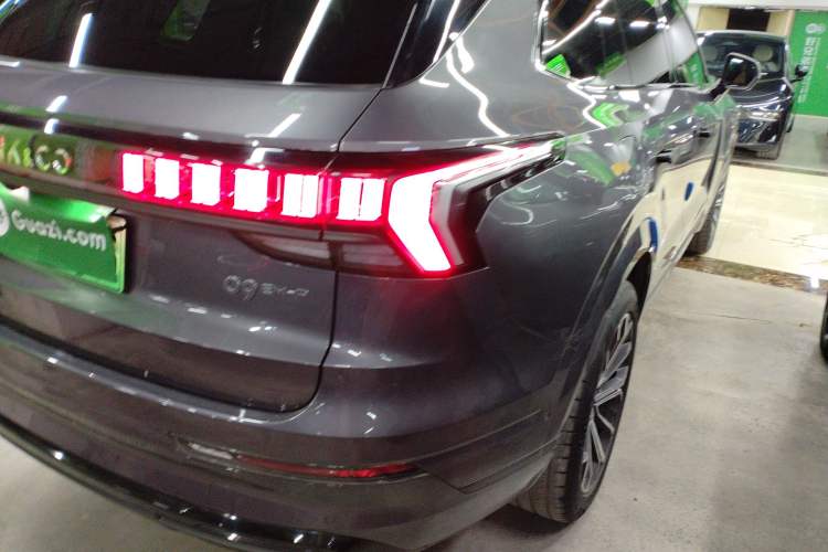 Used Lynk & Co 09 EM-P 2023 2.0TD EM-P Long-Range Version PM 7-Seater Right Rear Taillight