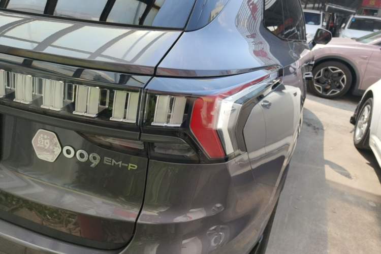 Used Lynk & Co 09 EM-P 2023 2.0TD EM-P Long-Range Version PM Six-Seater Right Rear Taillight