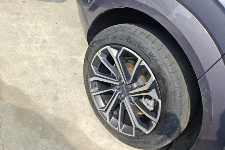Used Lynk & Co 09 EM-P 2023 2.0TD EM-P Long-Range Version PM 7-Seater Right Rear Wheel Hub