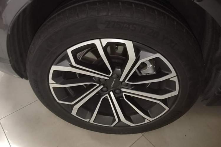 Used Lynk & Co 09 EM-P 2023 2.0TD EM-P Long-Range Version PM Six-Seater Right Rear Wheel Hub