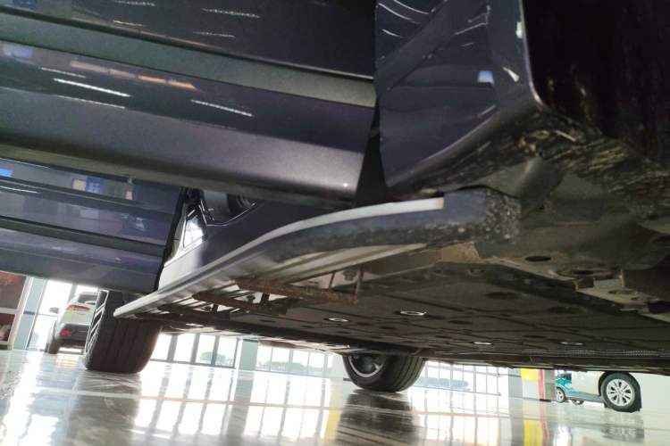 Used Lynk & Co 09 EM-P 2023 2.0TD EM-P Long-Range Version PM Six-Seater Right Side Sill