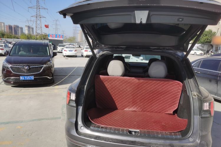 Used Lynk & Co 09 EM-P 2023 2.0TD EM-P Long-Range Version PM Six-Seater Trunk