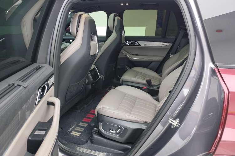 Used Lynk & Co 09 EM-P 2023 2.0TD EM-P Long-Range Version PM Six-Seater Right Rear Seat