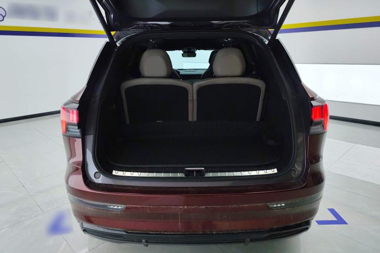 Used Lynk & Co 09 EM-P 2023 2.0TD EM-P Long-Range Version PM Six-Seater Trunk