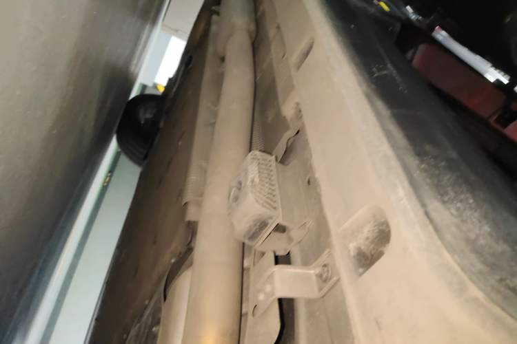 Used Lynk & Co 09 EM-P 2023 2.0TD EM-P Long-Range Version PM Six-Seater Left Side Sill