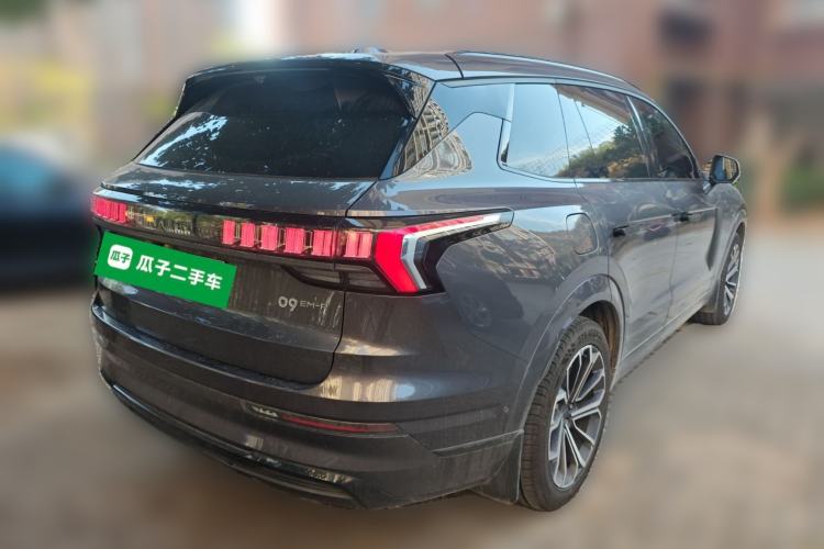 Used Lynk & Co 09 EM-P 2023 2.0TD EM-P Long-Range Version PM 7-Seater Rear Right 45 Deg