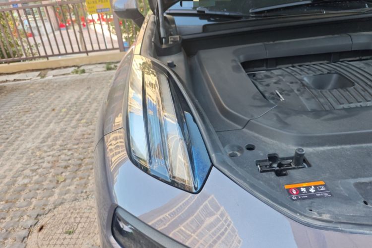 Used Lynk & Co 09 EM-P 2023 2.0TD EM-P Long-Range Version PM 7-Seater Right Front Headlight