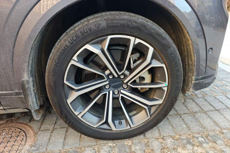 Used Lynk & Co 09 EM-P 2023 2.0TD EM-P Long-Range Version PM 7-Seater Right Front Wheel Hub