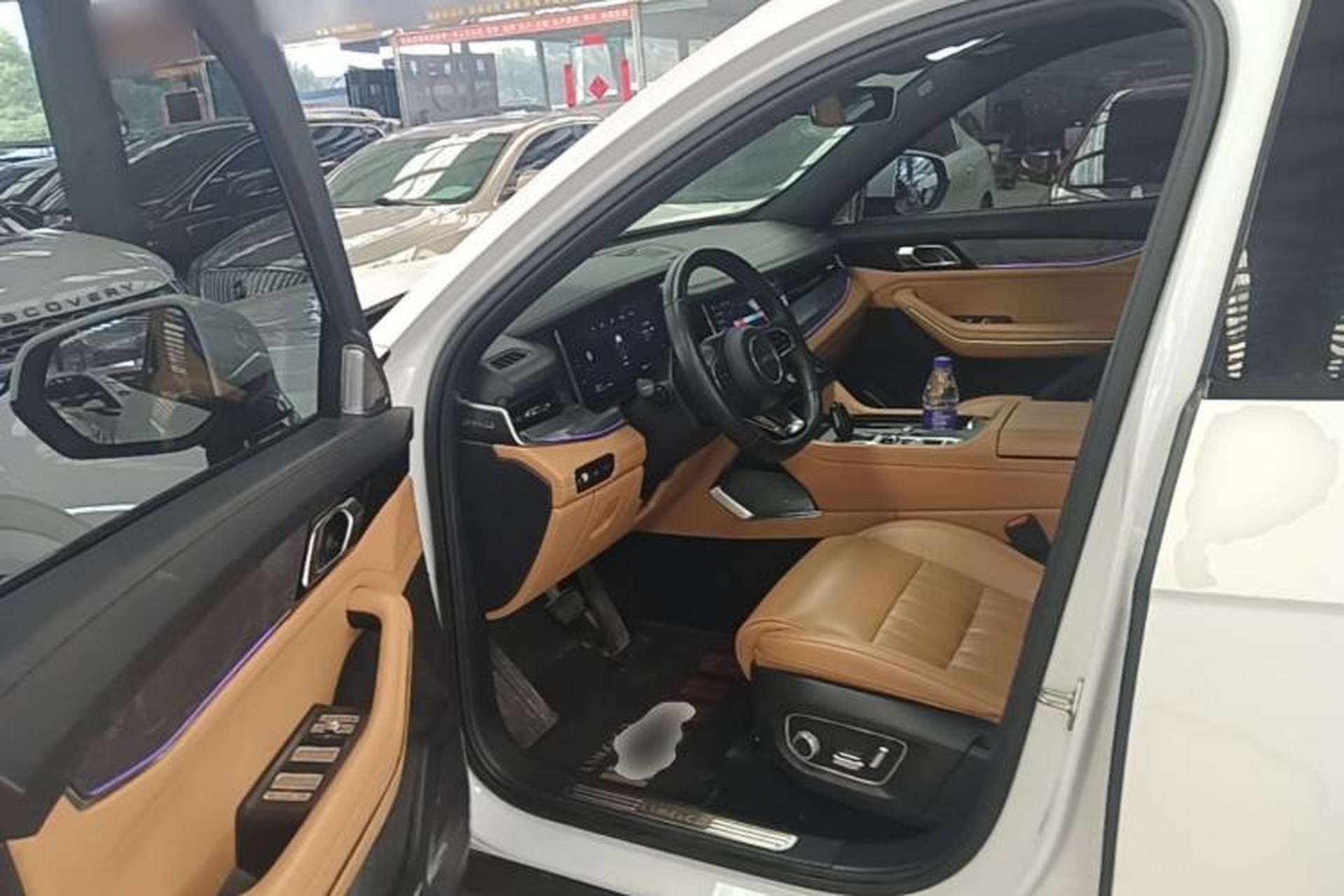 Used Lynk & Co 09 EM-P 2023 2.0TD EM-P Long-Range Version PM 7-Seater Driver Seat