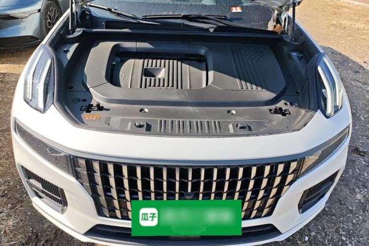 Used Lynk & Co 09 EM-P 2023 2.0TD EM-P Long-Range Version PM Six-Seater Engine Bay
