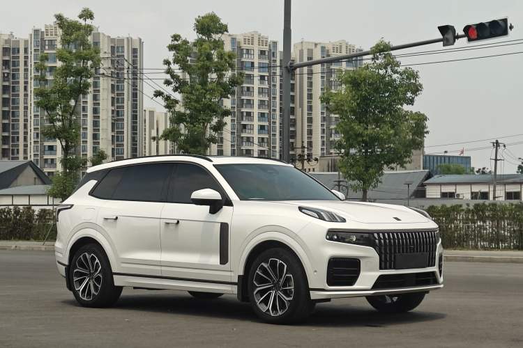 Used Lynk & Co 09 EM-P 2023 2.0TD EM-P Long-Range Version PM 7-Seater Exterior 2