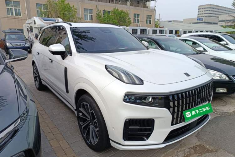 Used Lynk & Co 09 EM-P 2023 2.0TD EM-P Long-Range Version PM 7-Seater Exterior 2
