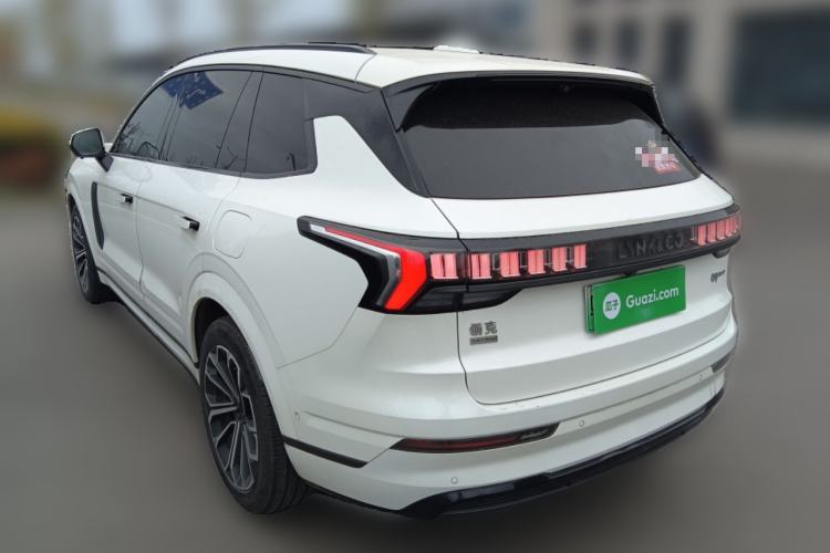 Used Lynk & Co 09 EM-P 2023 2.0TD EM-P Long-Range Version PM 7-Seater Exterior 3