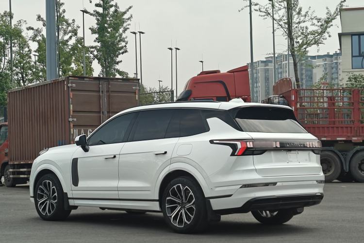 Used Lynk & Co 09 EM-P 2023 2.0TD EM-P Long-Range Version PM 7-Seater Exterior 6