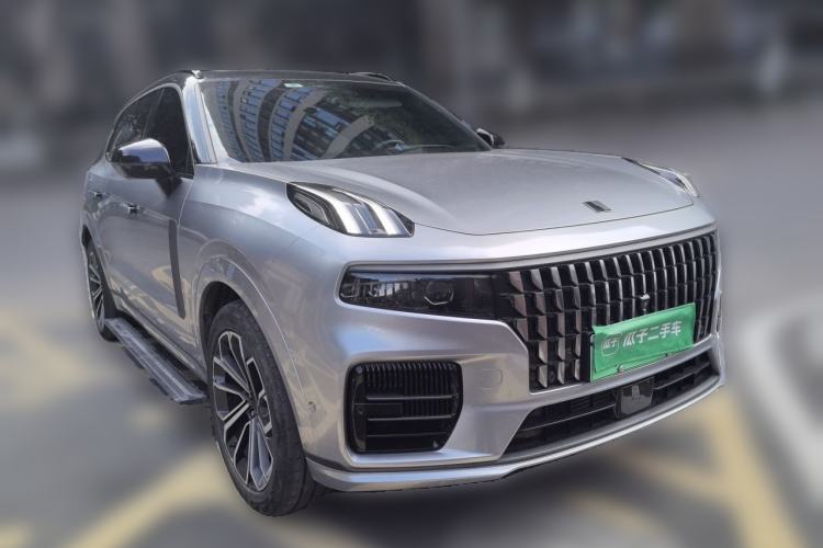 Used Lynk & Co 09 EM-P 2023 2.0TD EM-P Long-Range Version PM Six-Seater Front Right 45 Deg