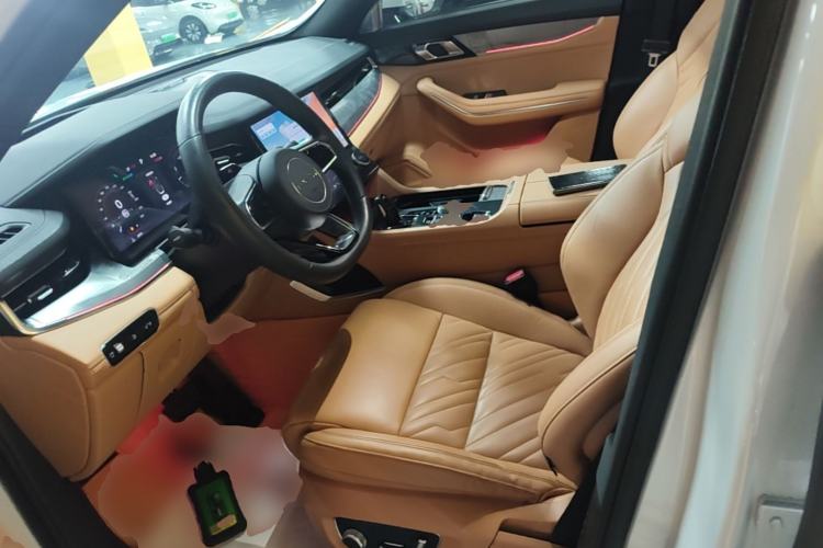 Used Lynk & Co 09 EM-P 2023 2.0TD EM-P Four-Wheel Drive Asian Games Executive Edition Five Seats Left Front Seat