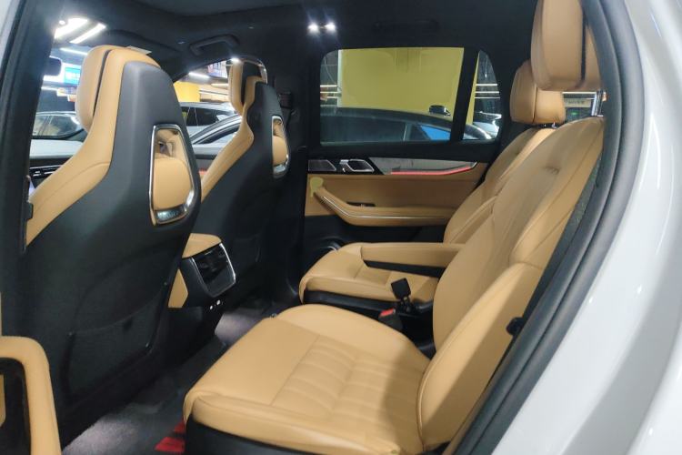 Used Lynk & Co 09 EM-P 2023 2.0TD EM-P Long-Range Version AM Six-Seater Left Rear Seat