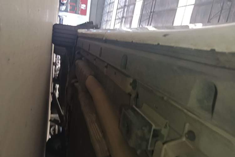 Used Lynk & Co 09 EM-P 2023 2.0TD EM-P Long-Range Version PM 7-Seater Left Side Sill